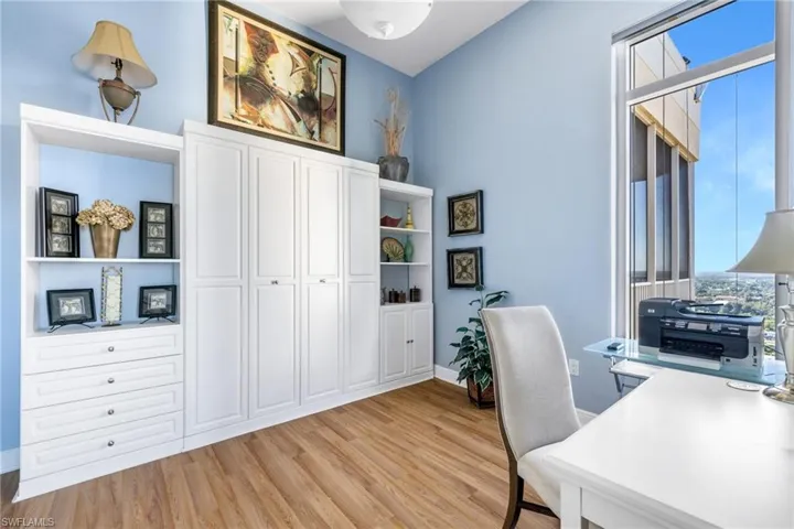 2745 1st St 2703, Fort Myers, Florida 33916