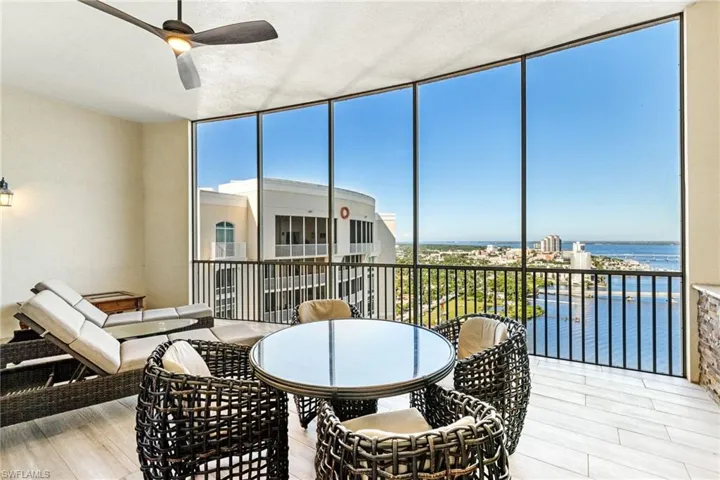2745 1st St 2703, Fort Myers, Florida 33916