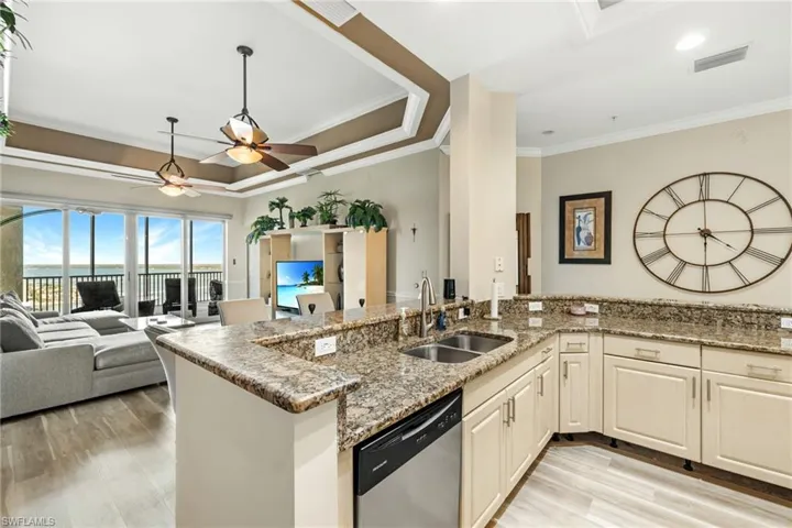 2745 1st St 2703, Fort Myers, Florida 33916