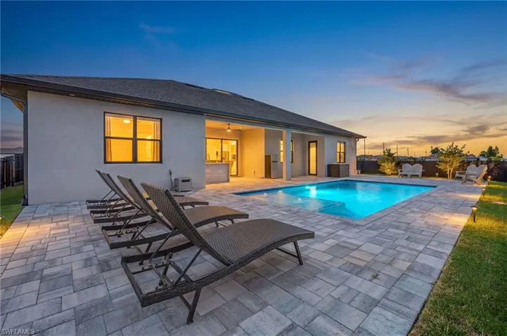 2724 Nw 7th Pl, Cape Coral, Florida 33993