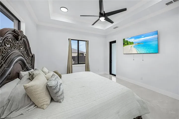 2724 Nw 7th Pl, Cape Coral, Florida 33993
