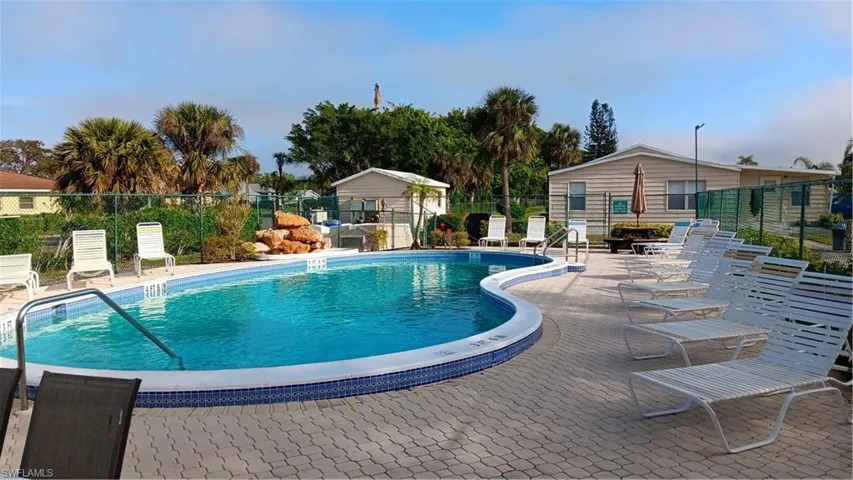 10750 Wales Loop, Bonita Springs, Florida 34135
