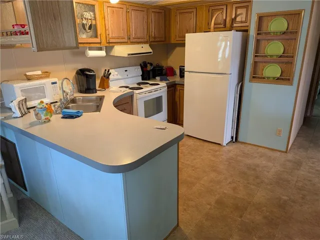 10750 Wales Loop, Bonita Springs, Florida 34135