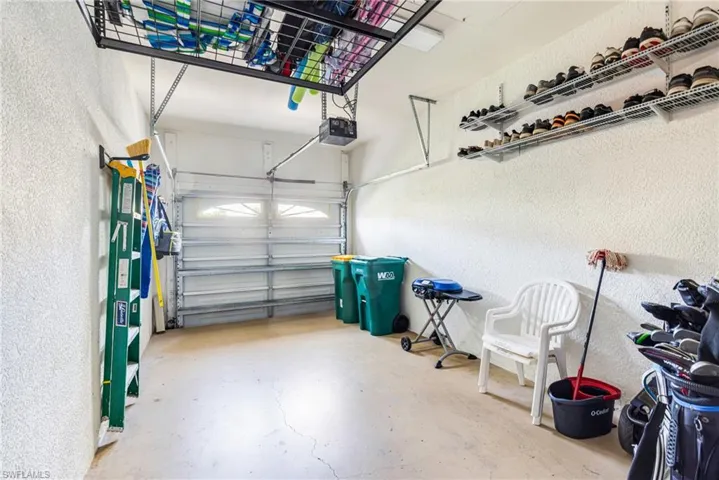 6894 Sterling Greens Ct 201, Naples, Florida 34104