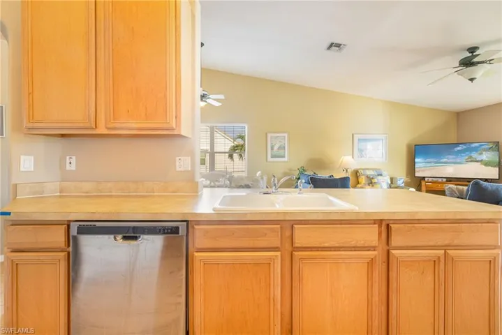 6894 Sterling Greens Ct 201, Naples, Florida 34104