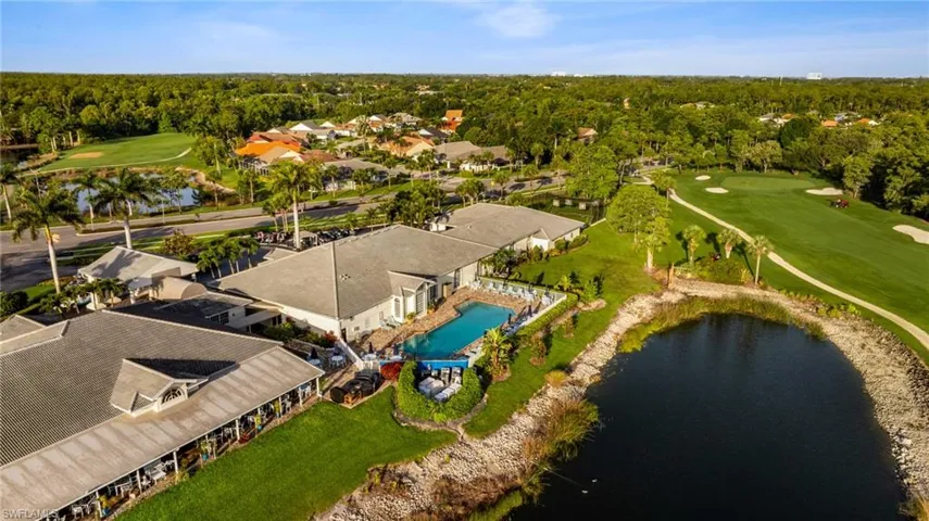 6894 Sterling Greens Ct 201, Naples, Florida 34104