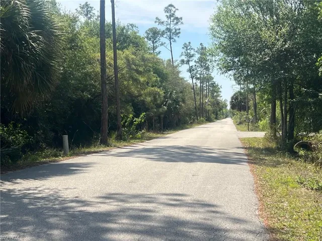 Quiet country road access