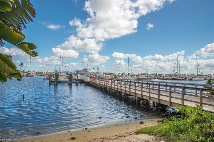 1162 8th TER N, NAPLES FL 34102