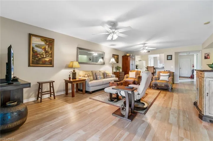 26660  Rosewood Pointe  CIR, Bonita Springs, FL 34135