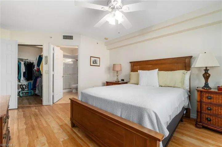 26660  Rosewood Pointe  CIR, Bonita Springs, FL 34135