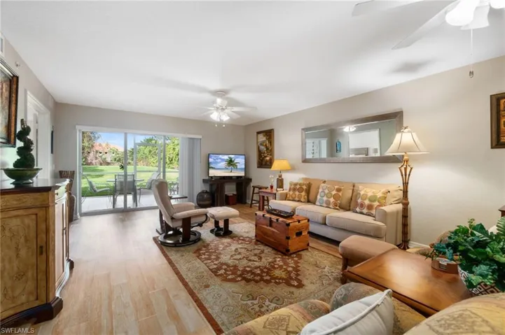 26660  Rosewood Pointe  CIR, Bonita Springs, FL 34135
