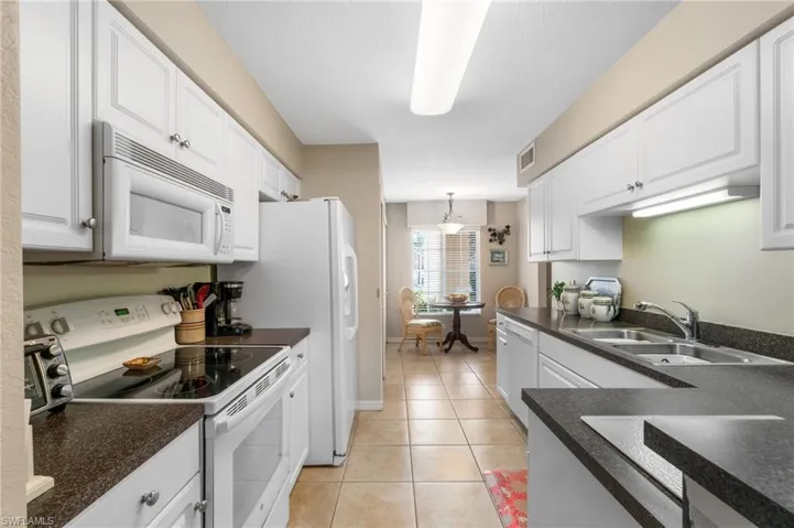 26660  Rosewood Pointe  CIR, Bonita Springs, FL 34135