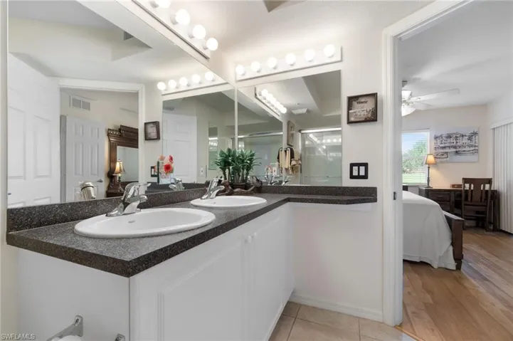 26660  Rosewood Pointe  CIR, Bonita Springs, FL 34135