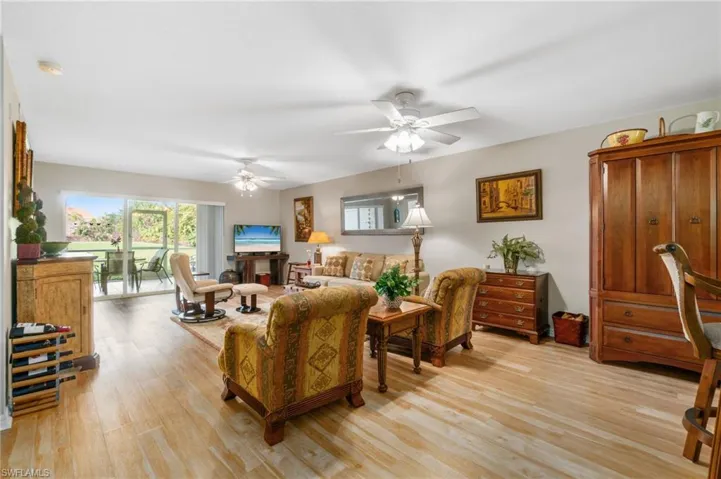 26660  Rosewood Pointe  CIR, Bonita Springs, FL 34135
