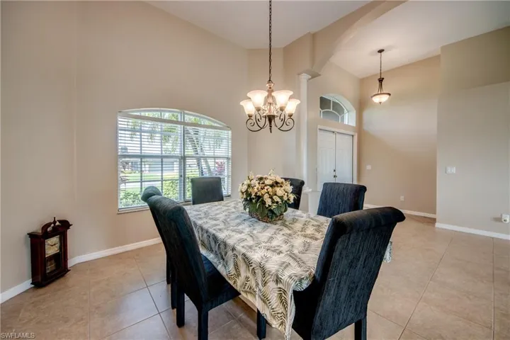 1217 SW 11th AVE, CAPE CORAL FL 33991