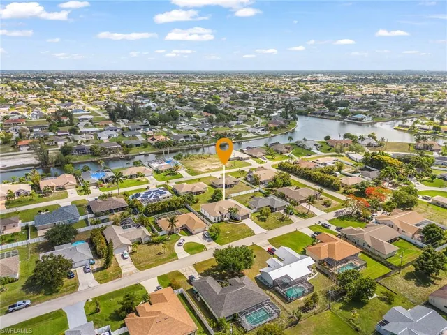 423 Se 17th Ter, Cape Coral, Florida 33990