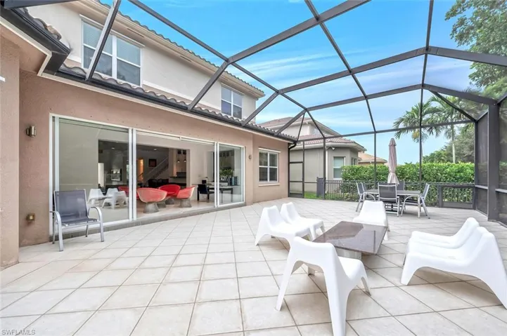 6577  Marbella  LN, Naples, FL 34105