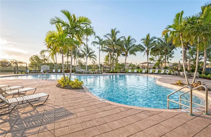 6577  Marbella  LN, Naples, FL 34105