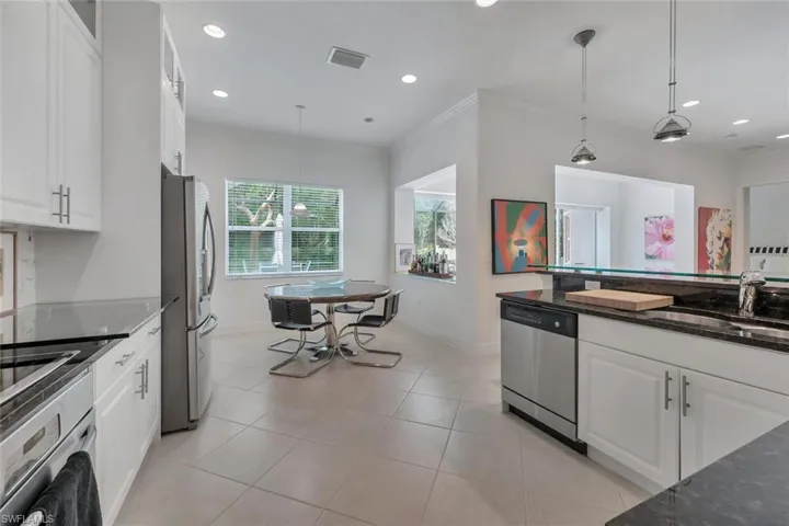 6577  Marbella  LN, Naples, FL 34105