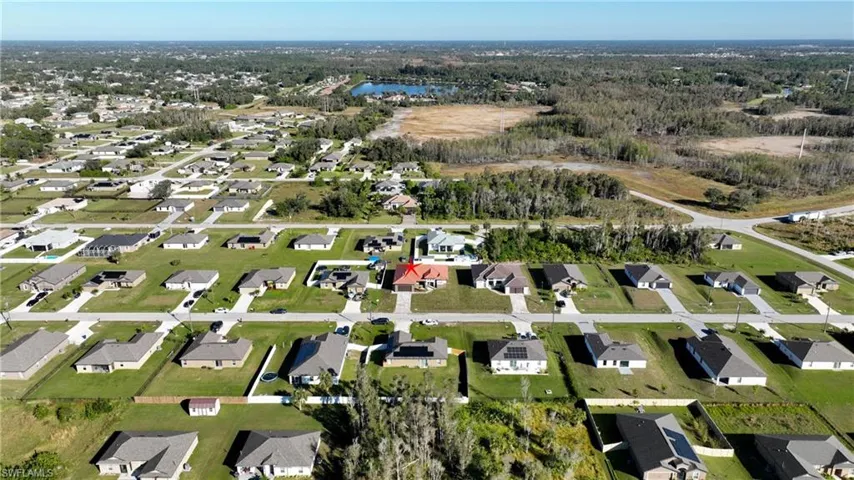 Birds eye view of property