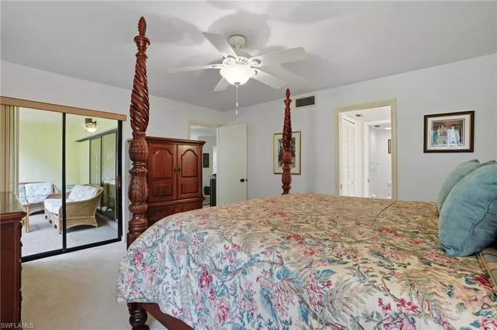 7116  Lakeridge  CT, Fort Myers, FL 33907