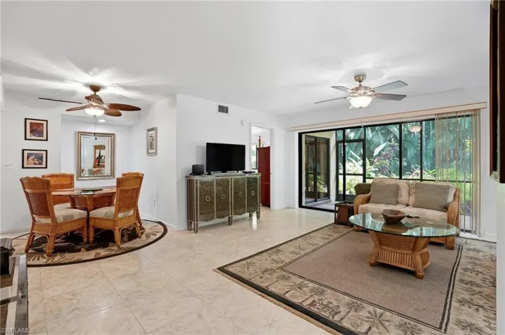 7116  Lakeridge  CT, Fort Myers, FL 33907