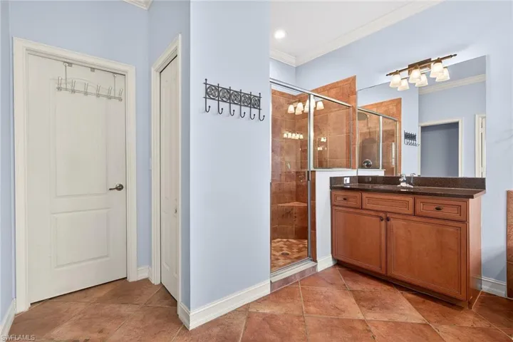 Primary Suite Bathroom