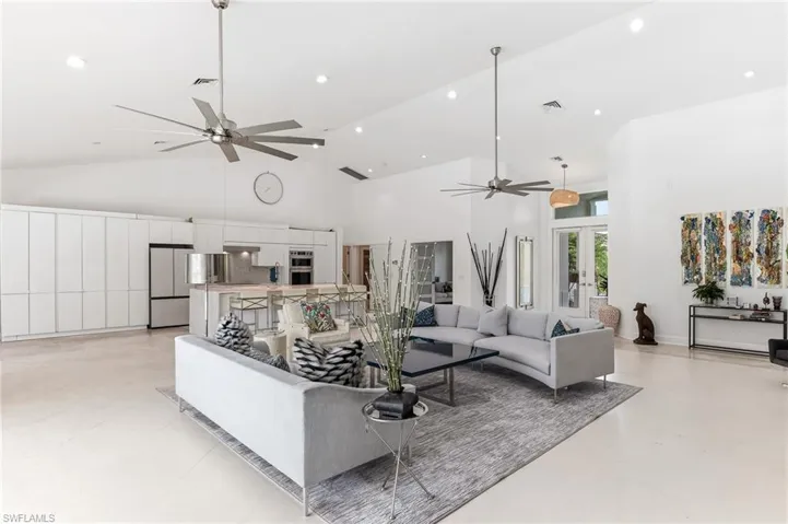 2205 Noble Ct, Naples, Florida 34110