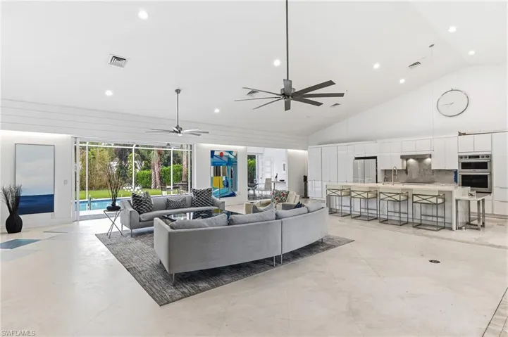 2205 Noble Ct, Naples, Florida 34110