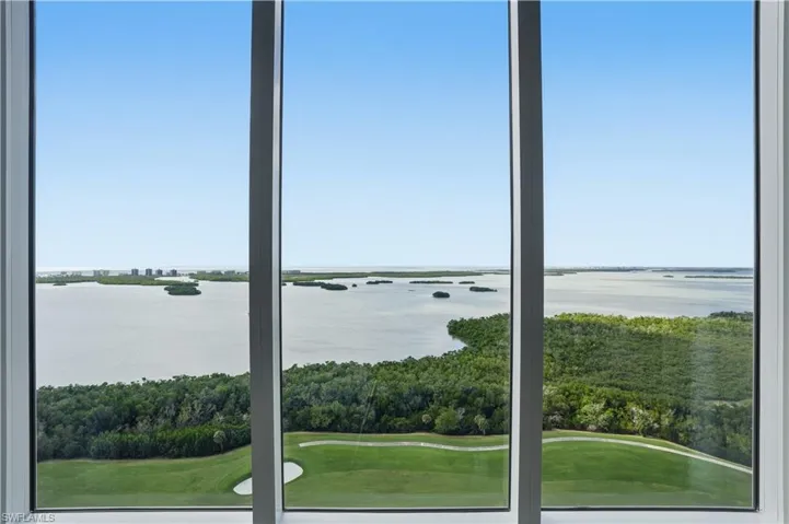 Unmatched views from the 20th floor!