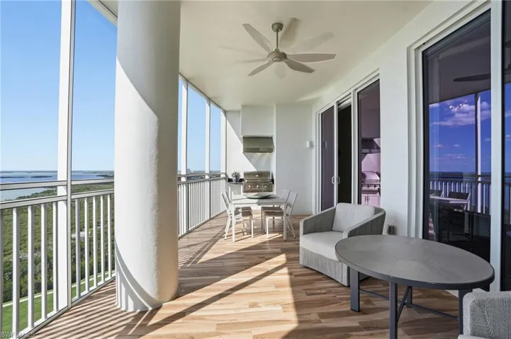 Ceramic tile mimics the warmth of the interior hardwood flooring.