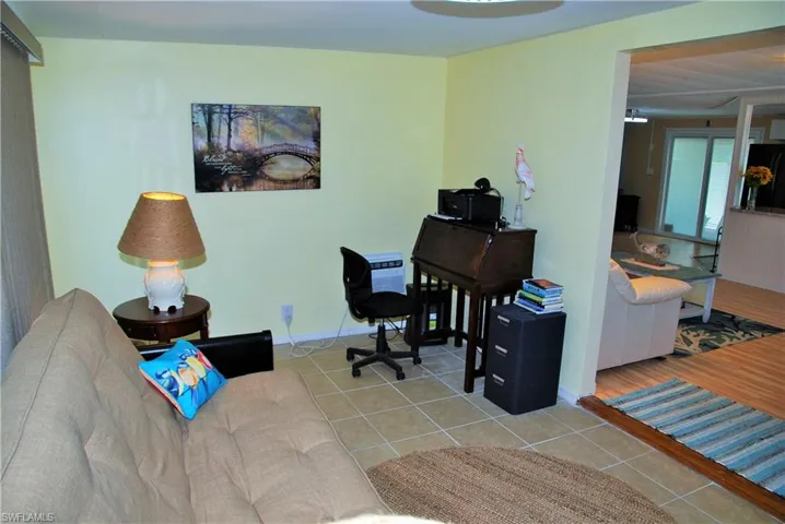 515  Hogan  DR, North Fort Myers, FL 33903