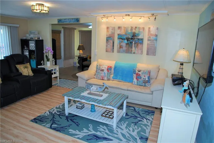515  Hogan  DR, North Fort Myers, FL 33903