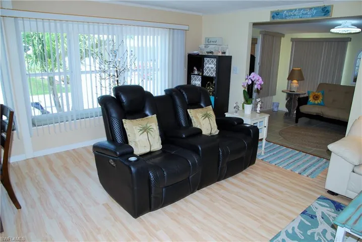 515  Hogan  DR, North Fort Myers, FL 33903