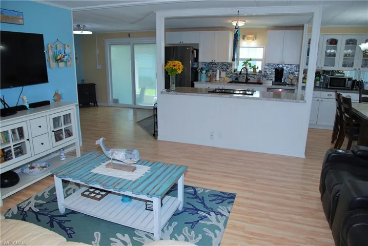 515  Hogan  DR, North Fort Myers, FL 33903