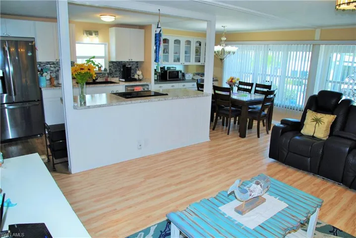 515  Hogan  DR, North Fort Myers, FL 33903