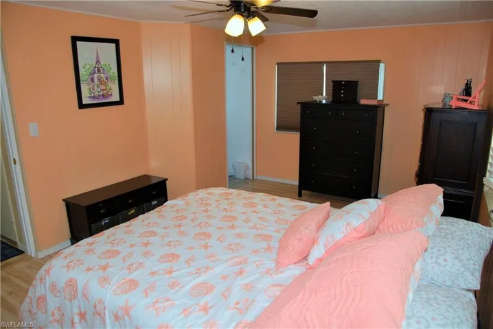 515  Hogan  DR, North Fort Myers, FL 33903