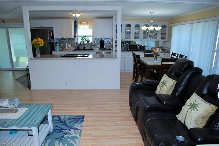 515  Hogan  DR, North Fort Myers, FL 33903