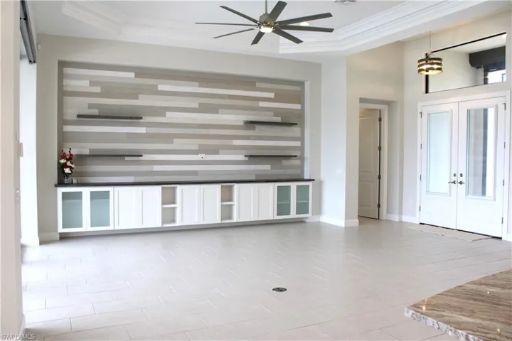 821 Nw 38th Ave, Cape Coral, Florida 33993