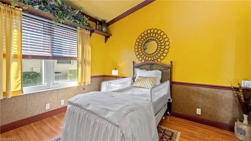 Den that could be used as an office or guest room.