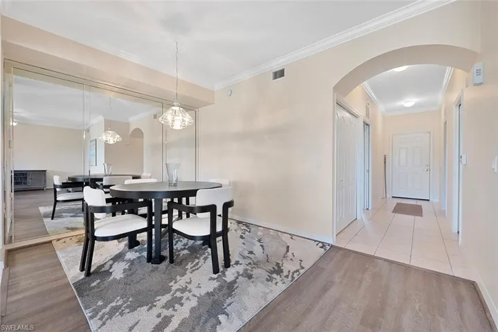8610  Cedar Hammock  CIR, Naples, FL 34112