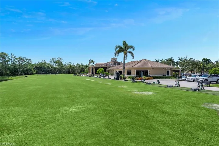 8610  Cedar Hammock  CIR, Naples, FL 34112