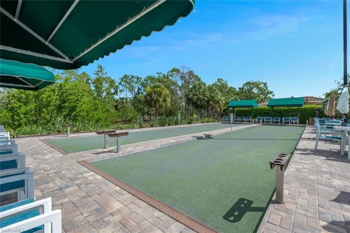 8610  Cedar Hammock  CIR, Naples, FL 34112