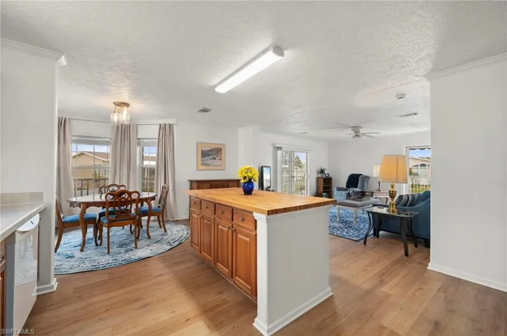 1000  Kings  HWY, Port Charlotte, FL 33980