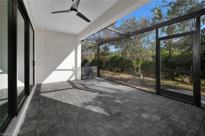 Large Screened in Patio