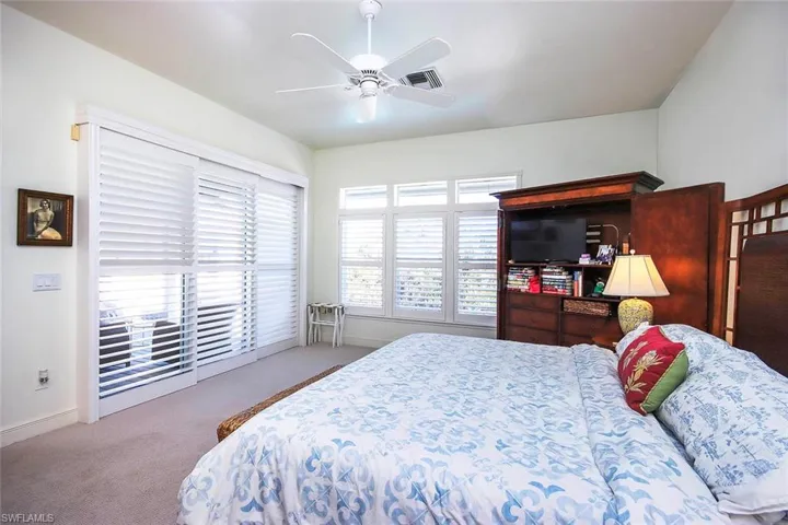 Primary_Bedroom_