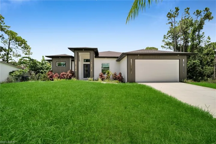 5002 W 2nd St, Lehigh Acres, Florida 33971