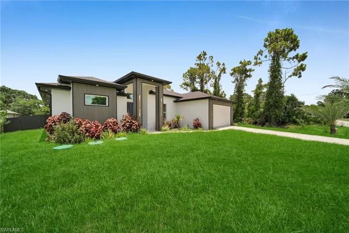 5002 W 2nd St, Lehigh Acres, Florida 33971