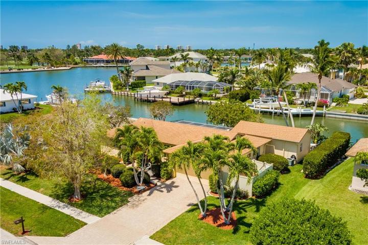 AERIAL OF FULL PROPERTY