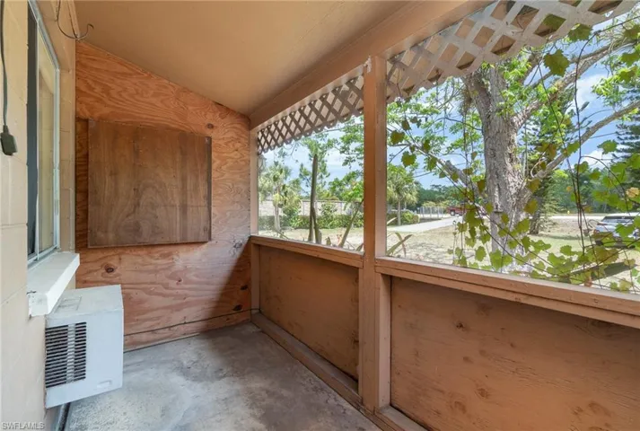 SCreen enclosed Lanai